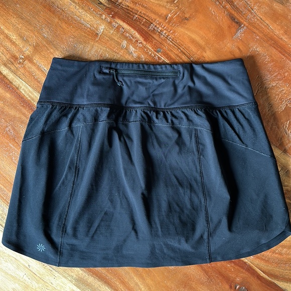 Athleta 14” Run with It Skort - Picture 3 of 3